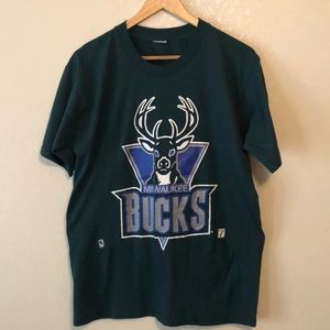 Vintage Milwaukee Bucks Tee SZ MD